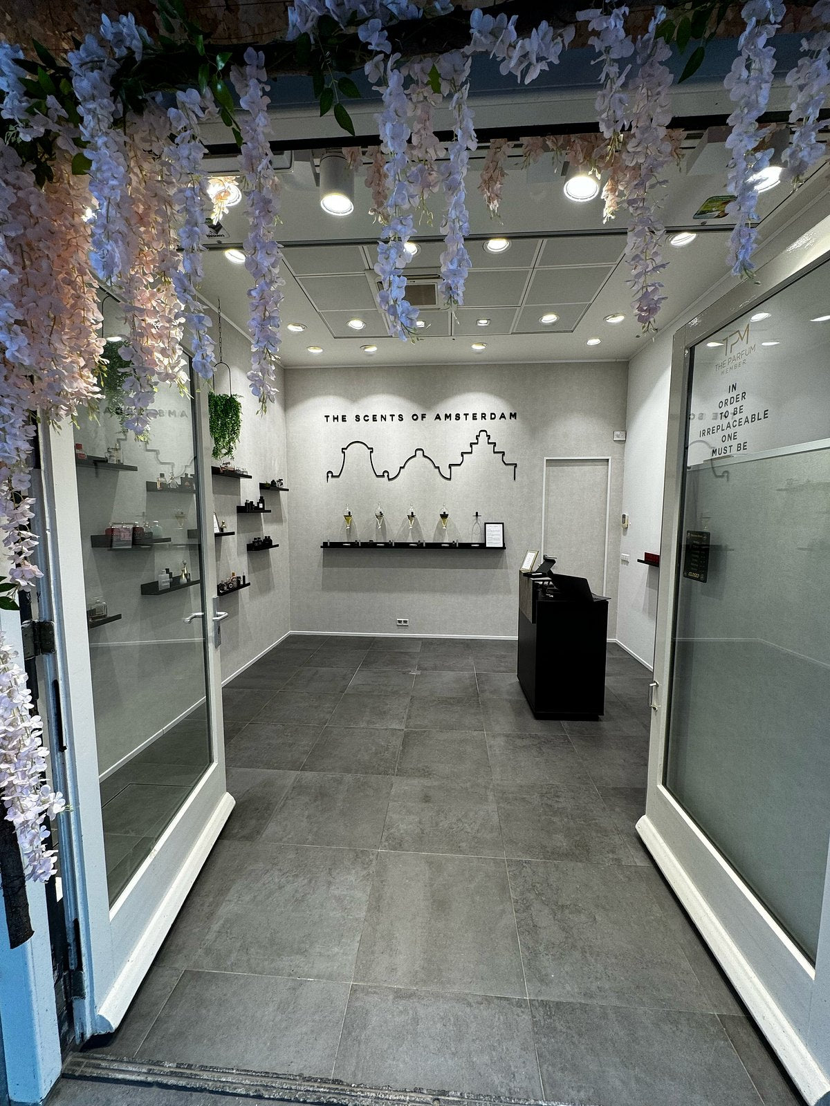 The Scents of Amsterdam